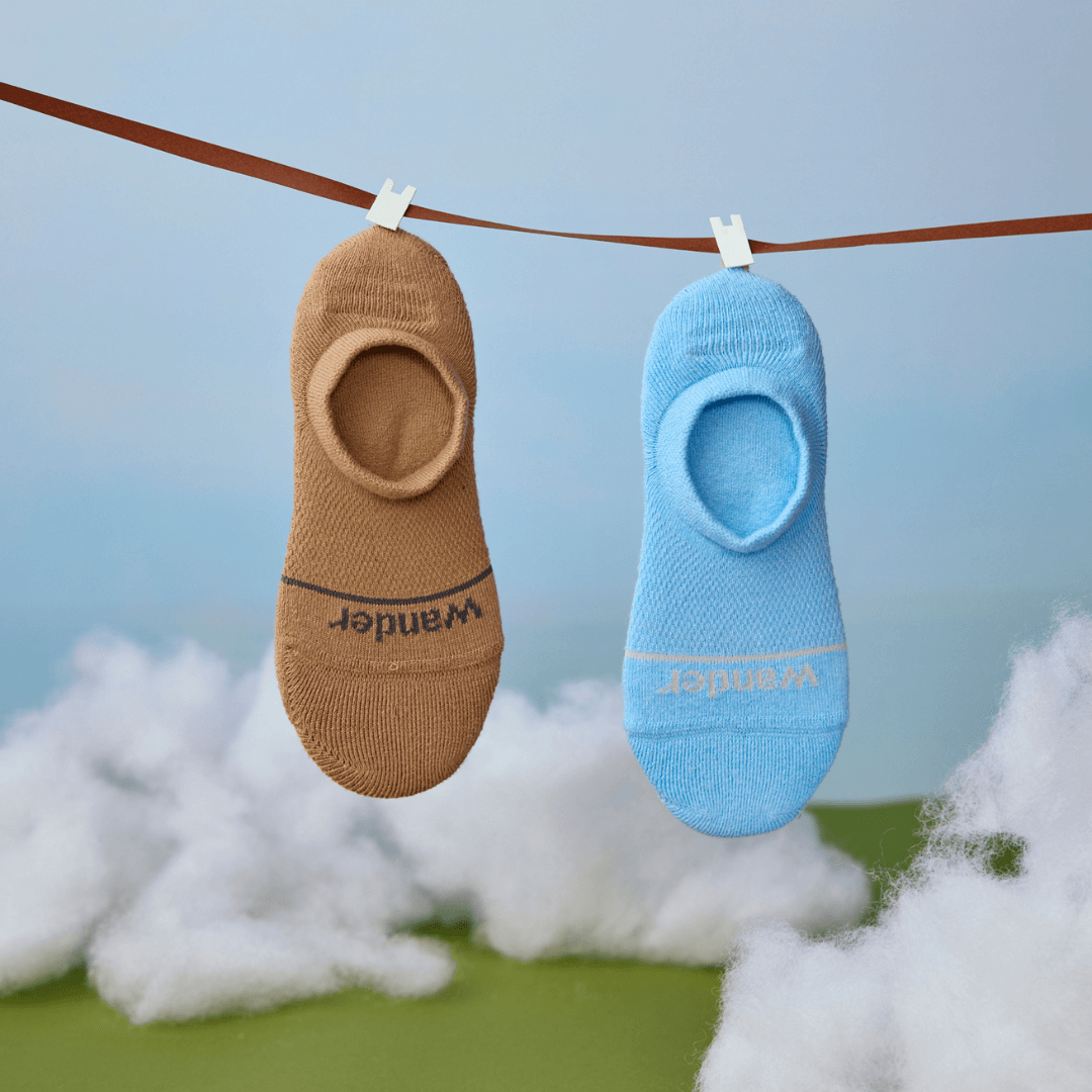 ถุงเท้า Wander Cloudy Socks